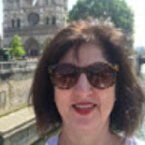 Meet your Posher, Teri